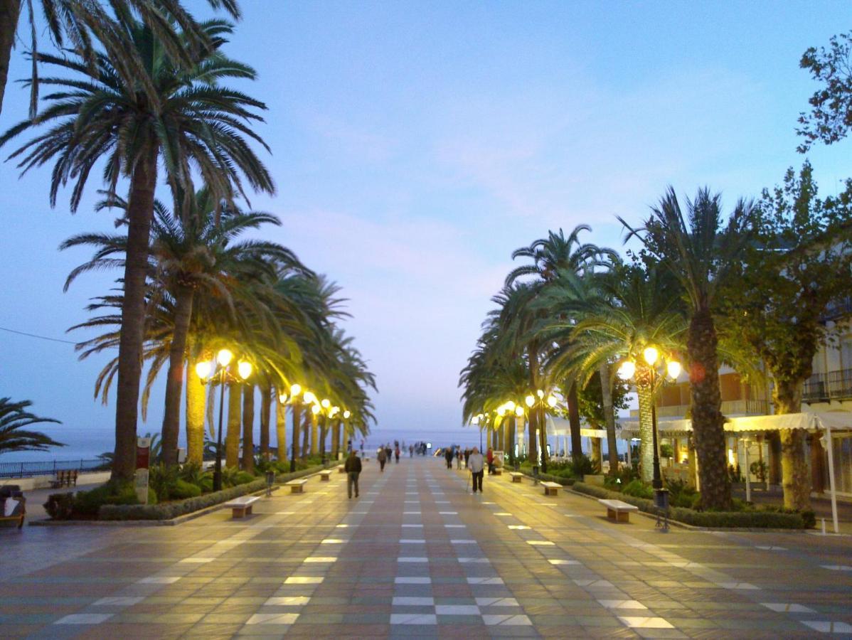 Villa Angela Nerja Kültér fotó